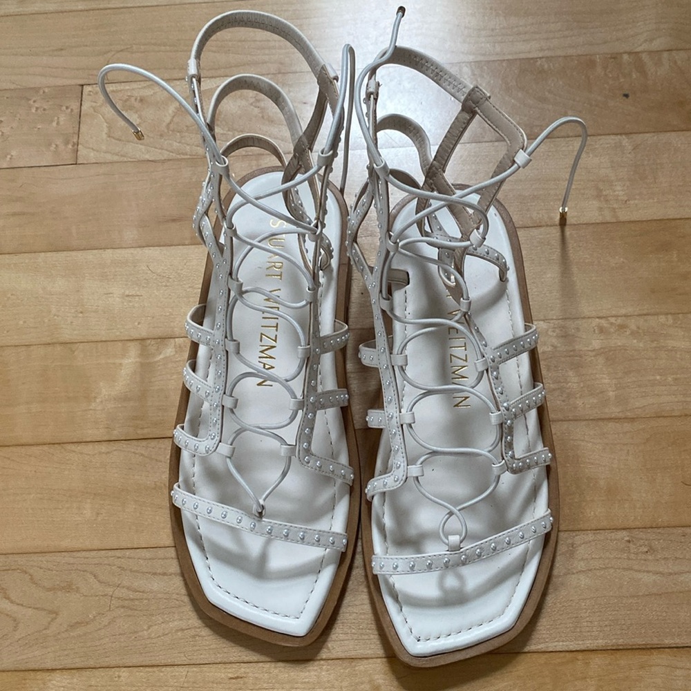 Stuart Weitzman flat gladiator sandals size 7